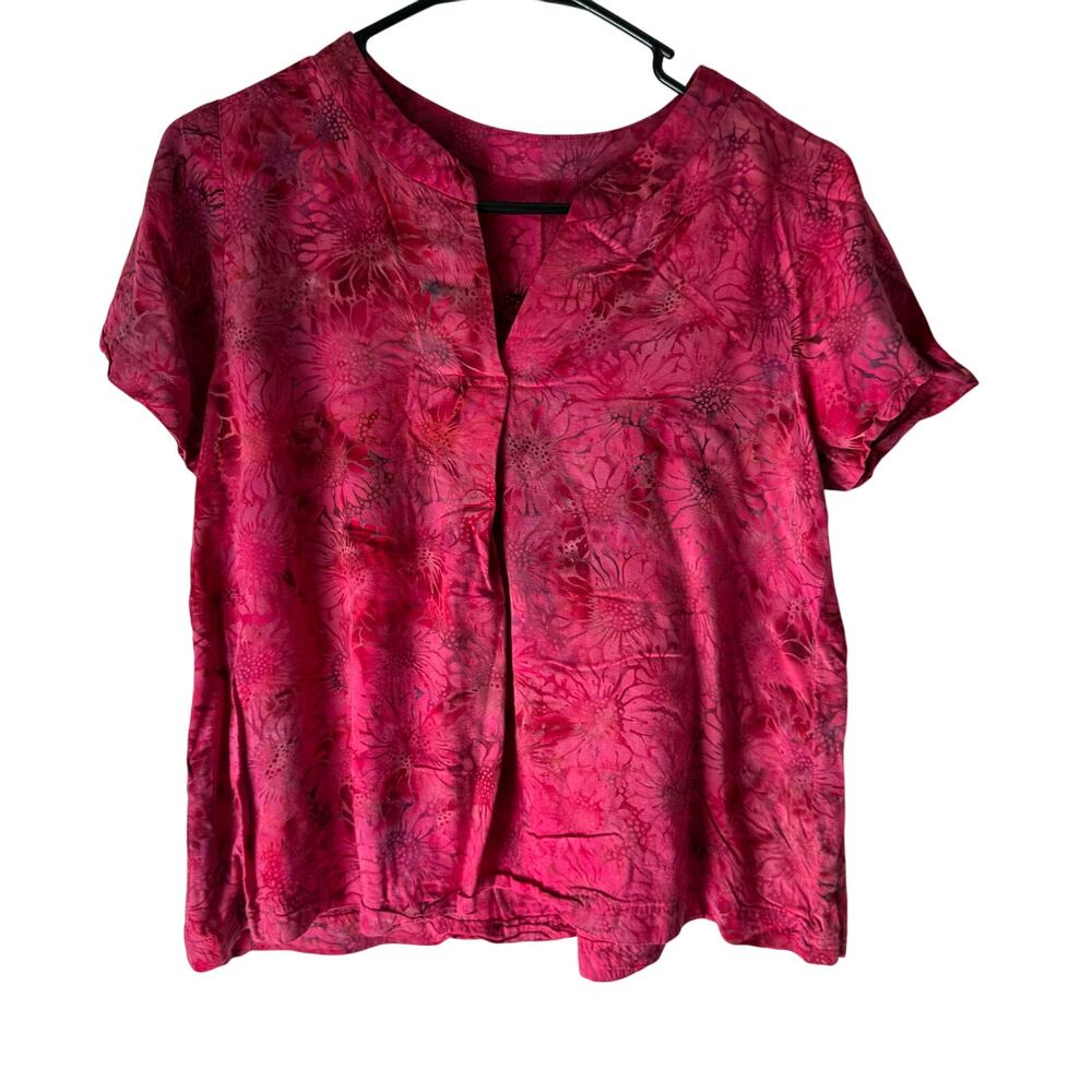Y2K‎ Women's Medium Pink Floral Lightweight Rayon Short Sleeve Top